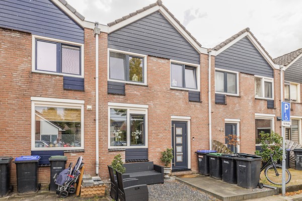 For sale: Cannenburg 41, 3328 AT Dordrecht